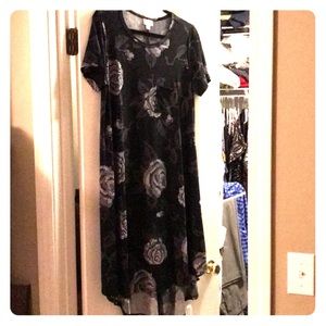 Lularoe Carly dress